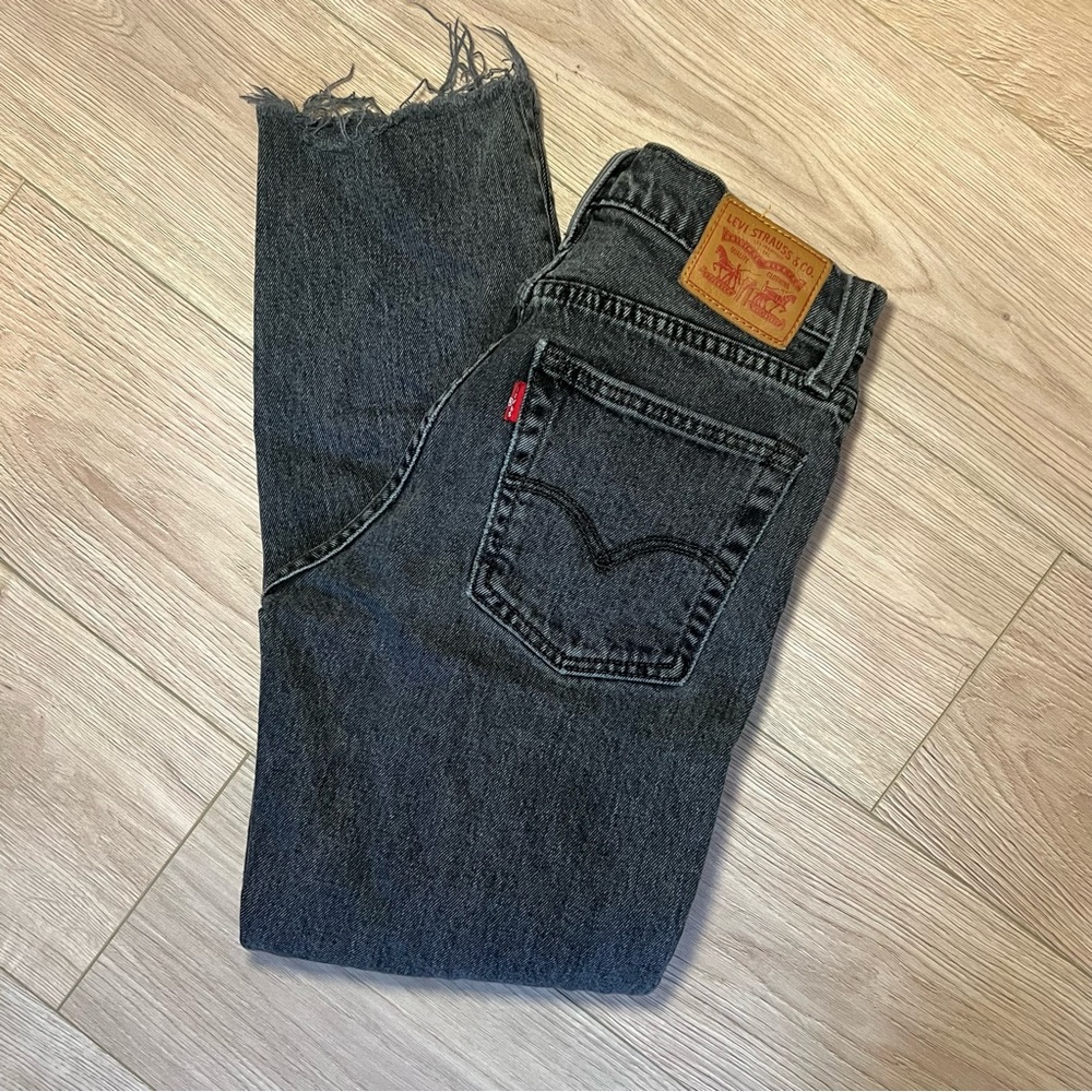 Levi wedgie straight jeans | 25